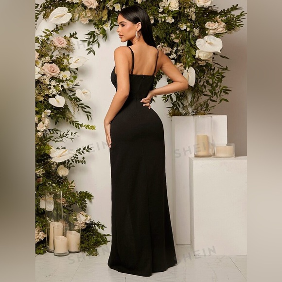 SHEIN Belle Contrast Lace Split Thigh Bridesmaid Dress - Picture 3 of 12